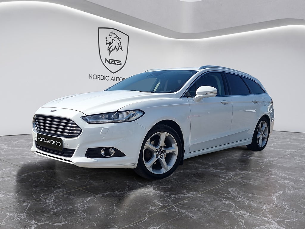 Ford Mondeo Kombi / 2.0 TDCi /Titanium / 2- Brukare / Ny-Bes