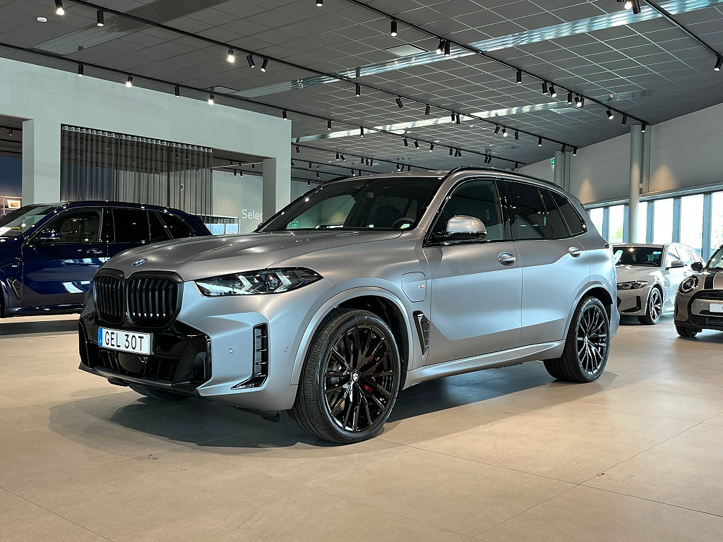 BMW X5 xDrive50e M Sport Pro D/A Pro HK Luftfjädring Pano