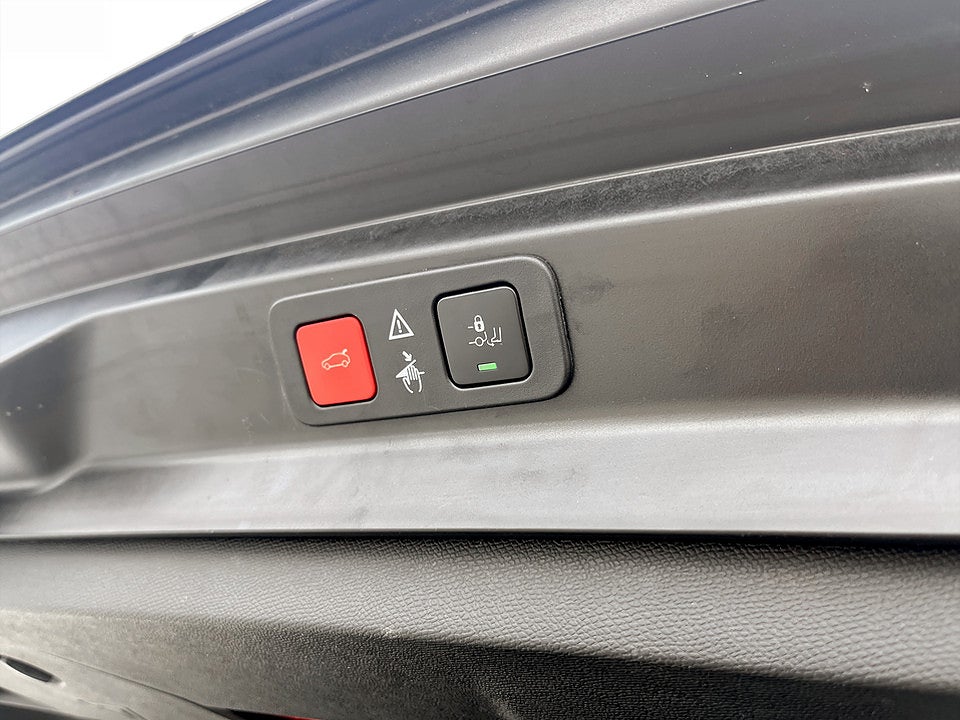 Bild på Peugeot 5008 GT 1.2 PT 130hk Aut 7-SITS B-KAMERA 