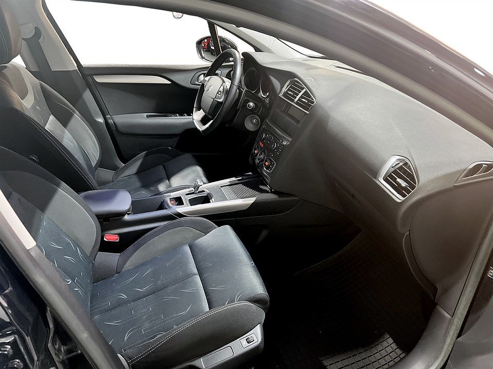 Bild på Citroën C4 1.6 e-HDi Airdream EGS 114hk Aut - P-SENSORER BAK
