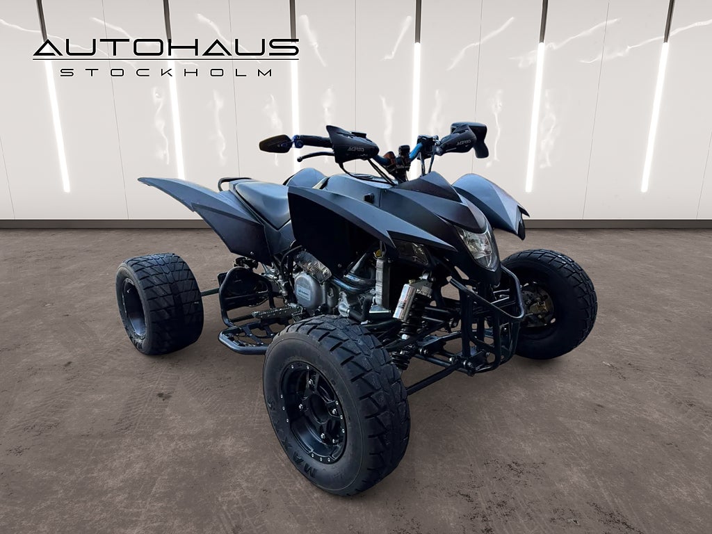SMC 520 Wildcat Racing Edition