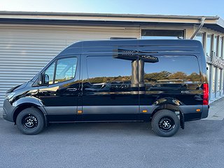 Transportbil - Skåp Mercedes-Benz Sprinter 3 av 23