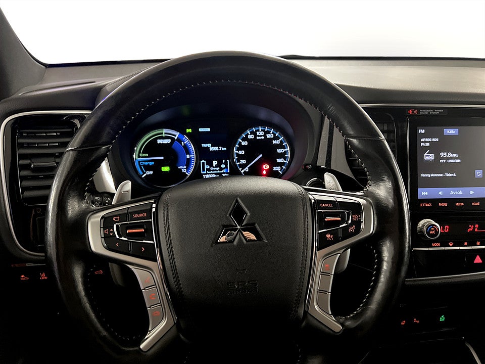 Bild på Mitsubishi Outlander Business X PHEV 224hk Aut 4WD B-KAMERA DRAG ELSTOL