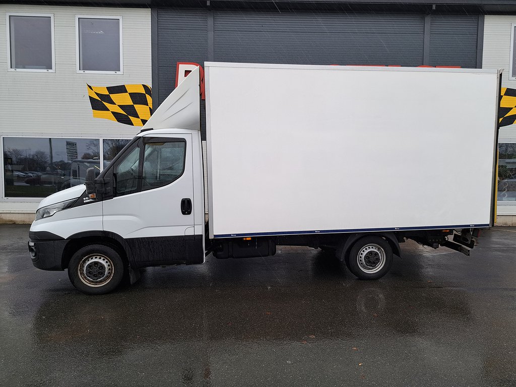 Iveco Daily 35-130 Chassi Cab 2.3 JTD Hi-Matic 126hk