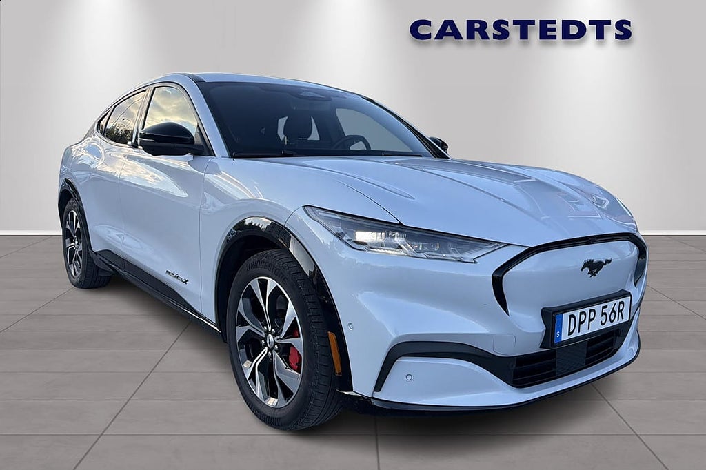 Ford Mustang Mach-E Long Range AWD *KAMPANJRÄNTA 3,95%*