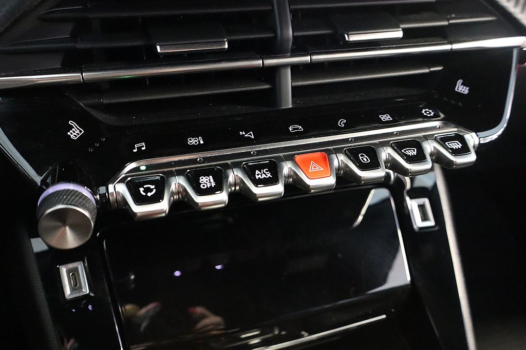 Bild på Peugeot 2008 GT 1.2 PT 130hk Aut - B-KAMERA, CARPLAY, NAV