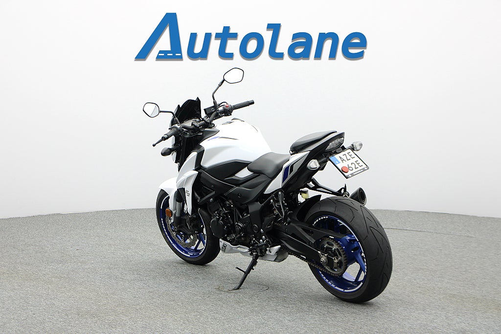 Suzuki GSX-S750 * SC Project Ventiler kontrollerade!