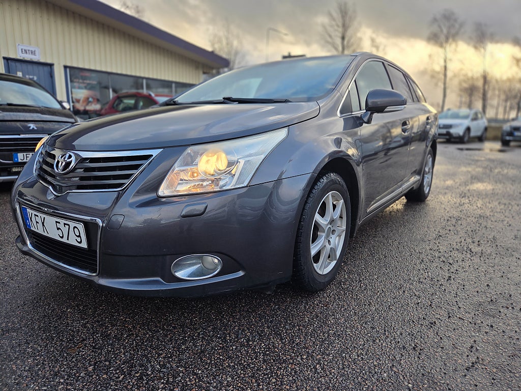 Toyota Avensis Kombi 1.8 Valvematic Multidrive S Business Euro 5