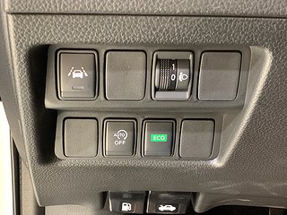 SUV Nissan Qashqai 25 av 25