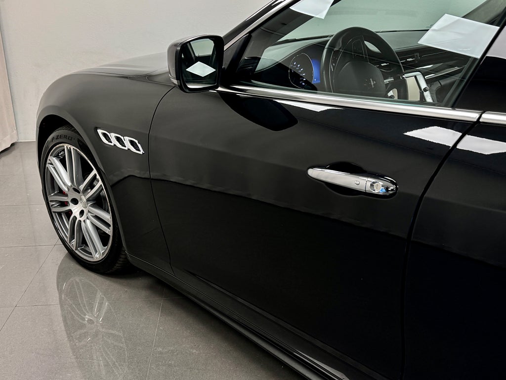 Maserati Quattroporte 2015 - miniatyr 14