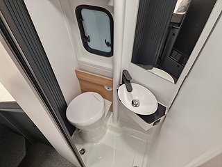 Husbil-övrigt Adria TWIN 640 SLB 60Y 17 av 24