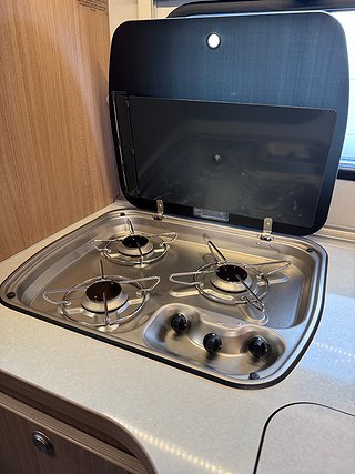 Husbil-halvintegrerad Sun Living LIDO M 46 SP 8 av 20