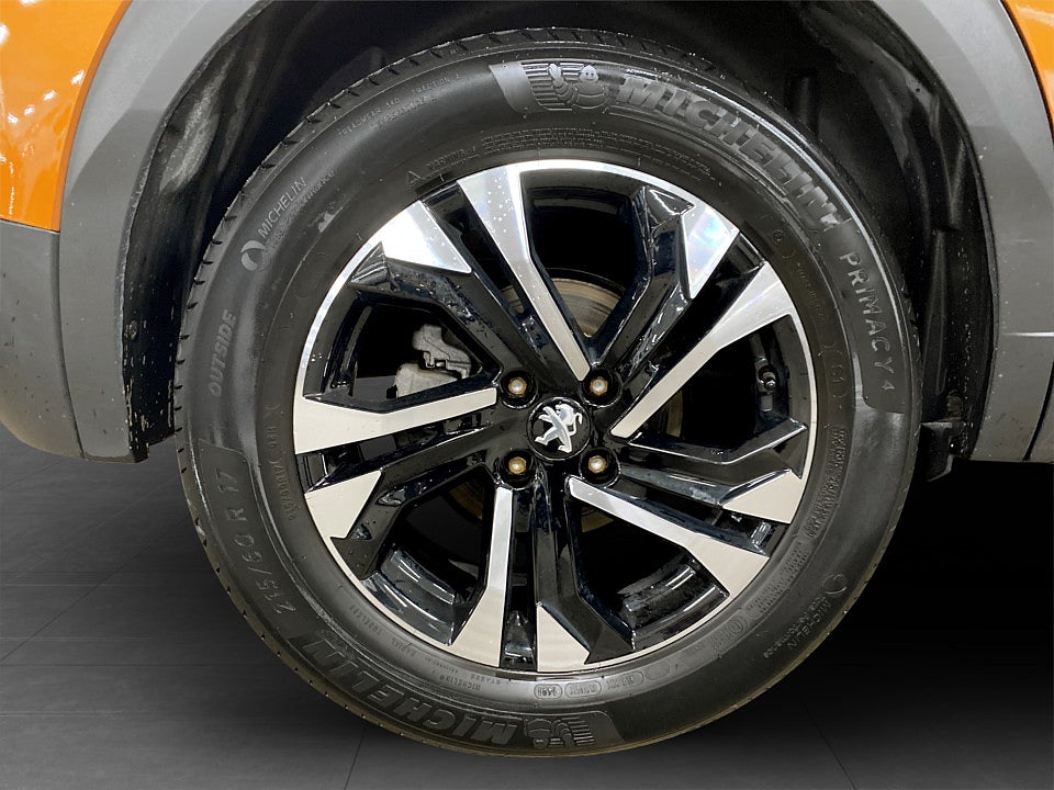 Bild på Peugeot E-2008 Allure Pack 50kWh 136hk Aut - B-KAMERA, CARPLAY