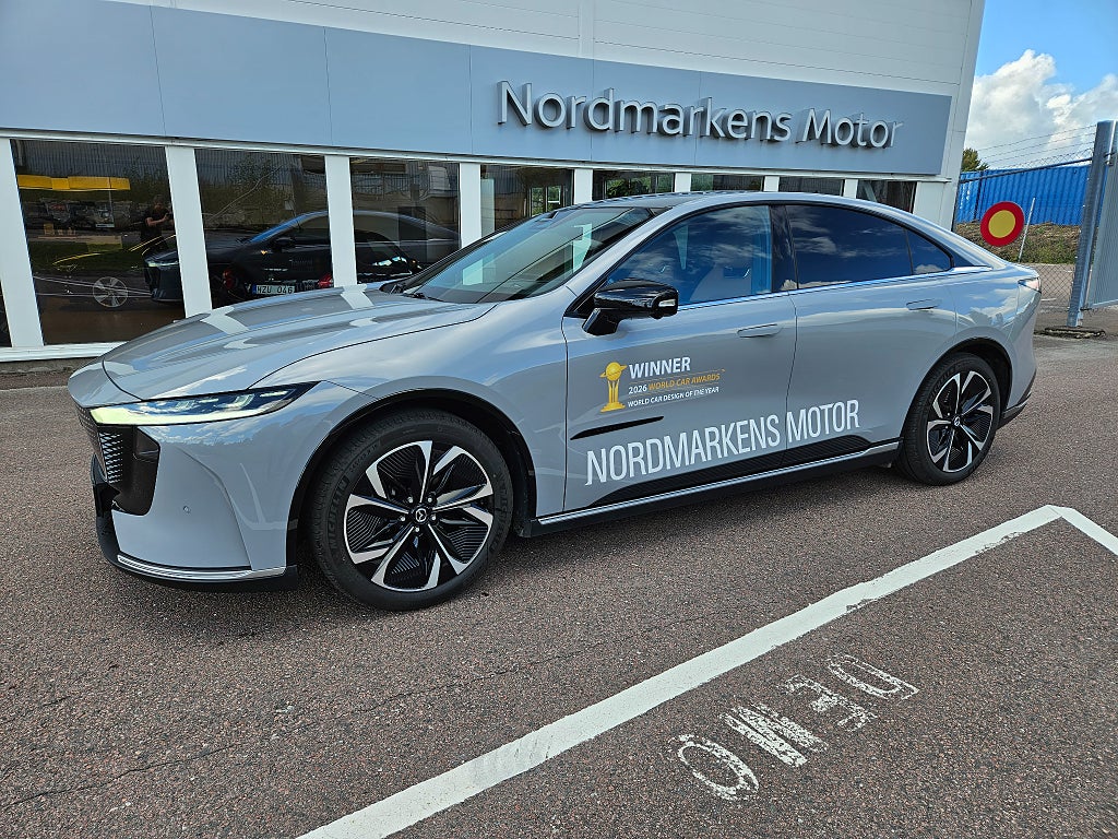 Mazda 6e Takumi Plus 68,8 kWh DEMO