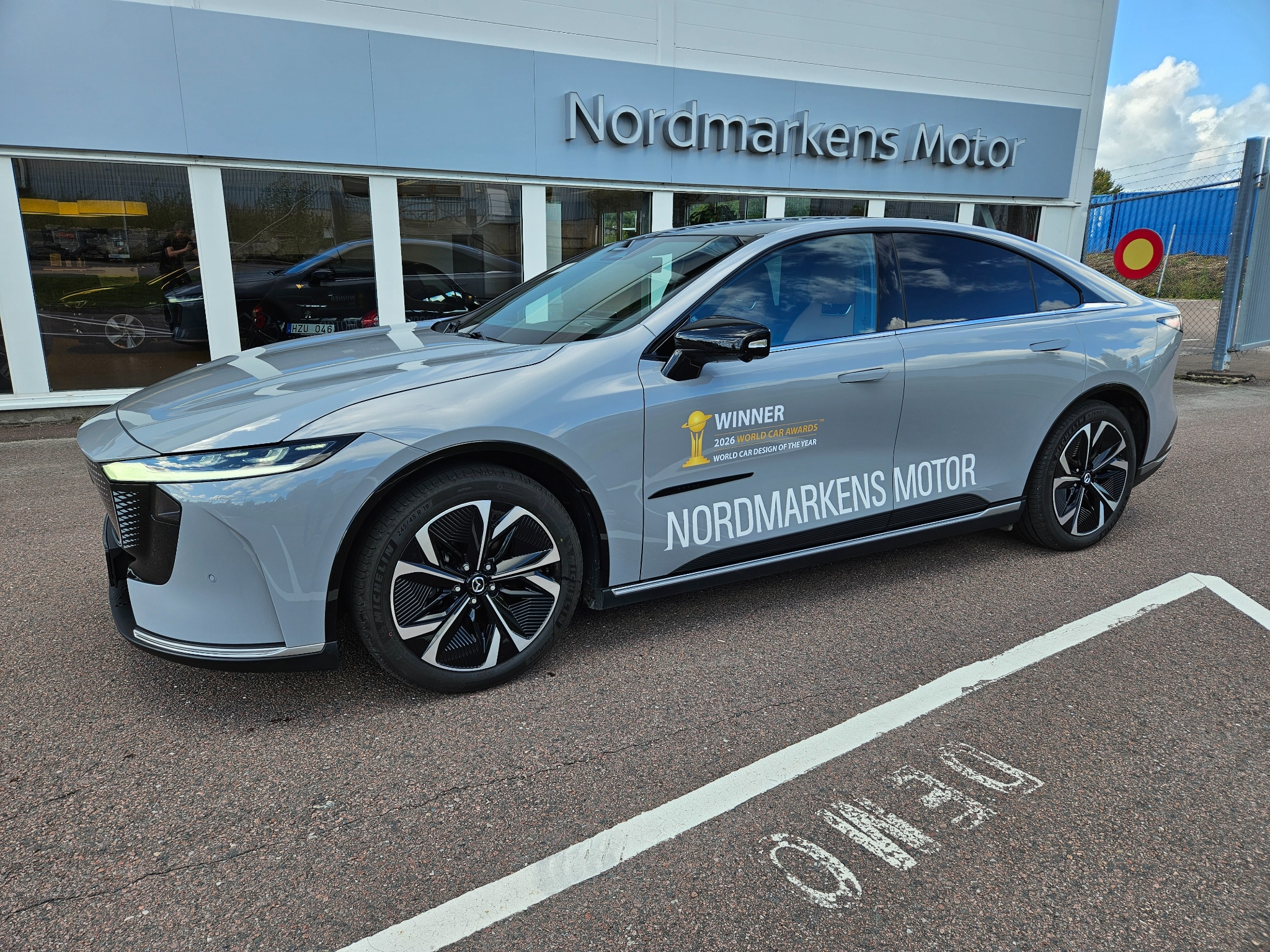 Mazda 6e