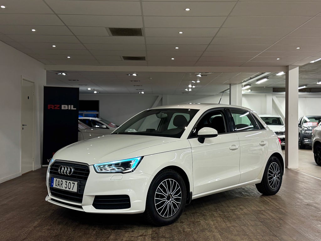 Audi A1 Sportback 1.0 TFSI Sport Edition *1490kr/mån*