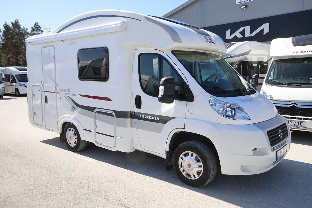 Adria MATRIX M 590 Under 6 m