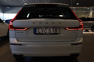 SUV Volvo XC60 9 av 32