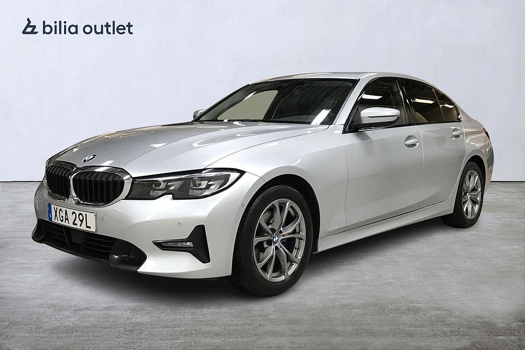BMW 320D Sedan Steptronic Sport line 190hk Cockpit Navi PDC