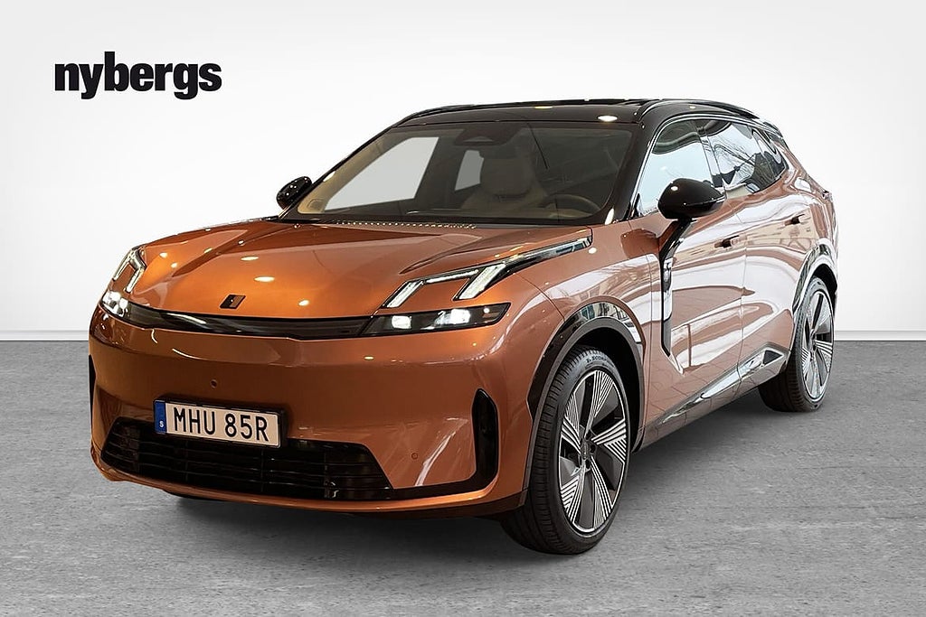 Lynk & Co 08 PHEV More