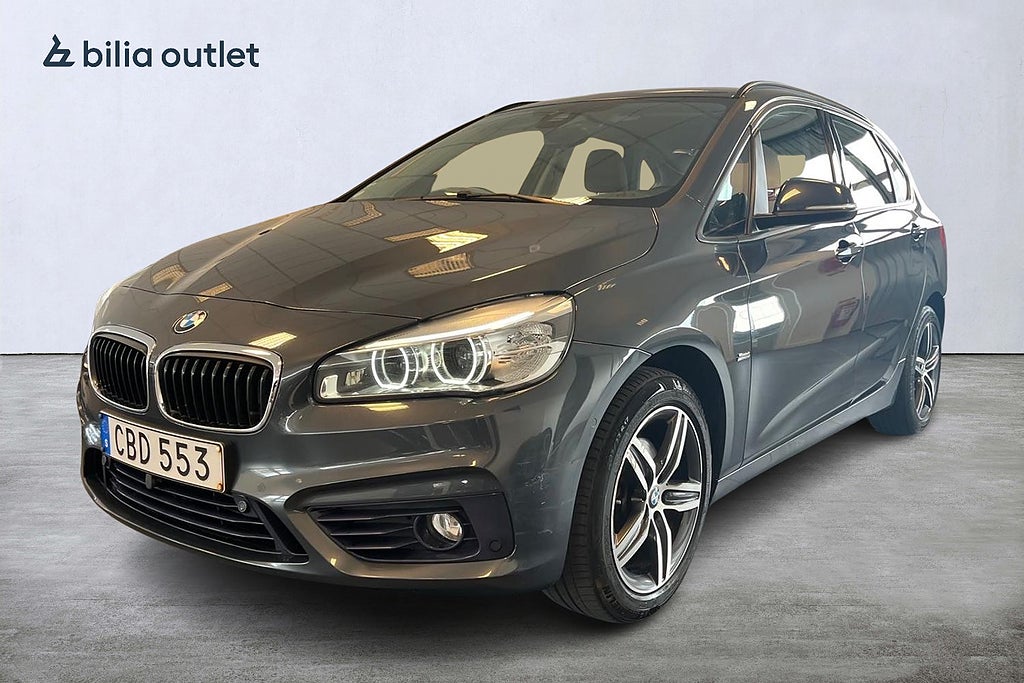 BMW 218 d xDrive Active Tourer Sport line 150hk Kamera Värmare