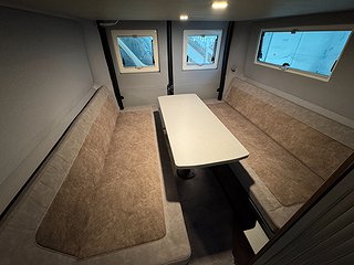 Husbil-halvintegrerad Robeta Apollo 180HK AUT 11 av 24