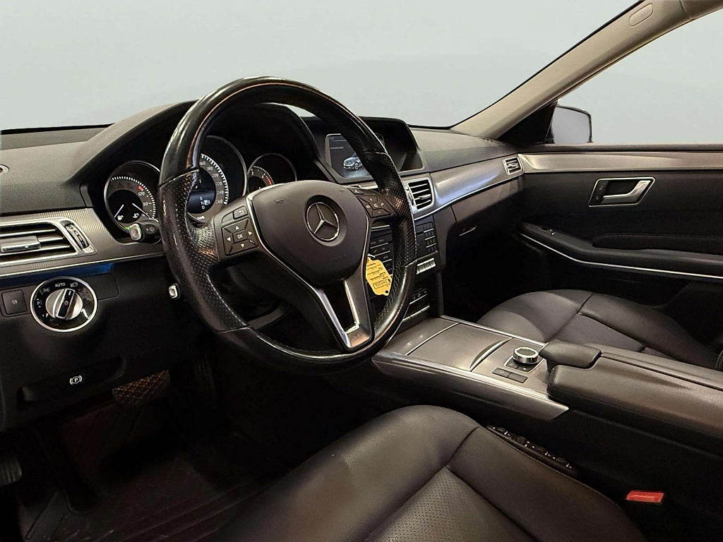 Mercedes-Benz E 220 T BlueTEC 4MATIC 7G-Tronic Avantgarde  - miniatyr 12