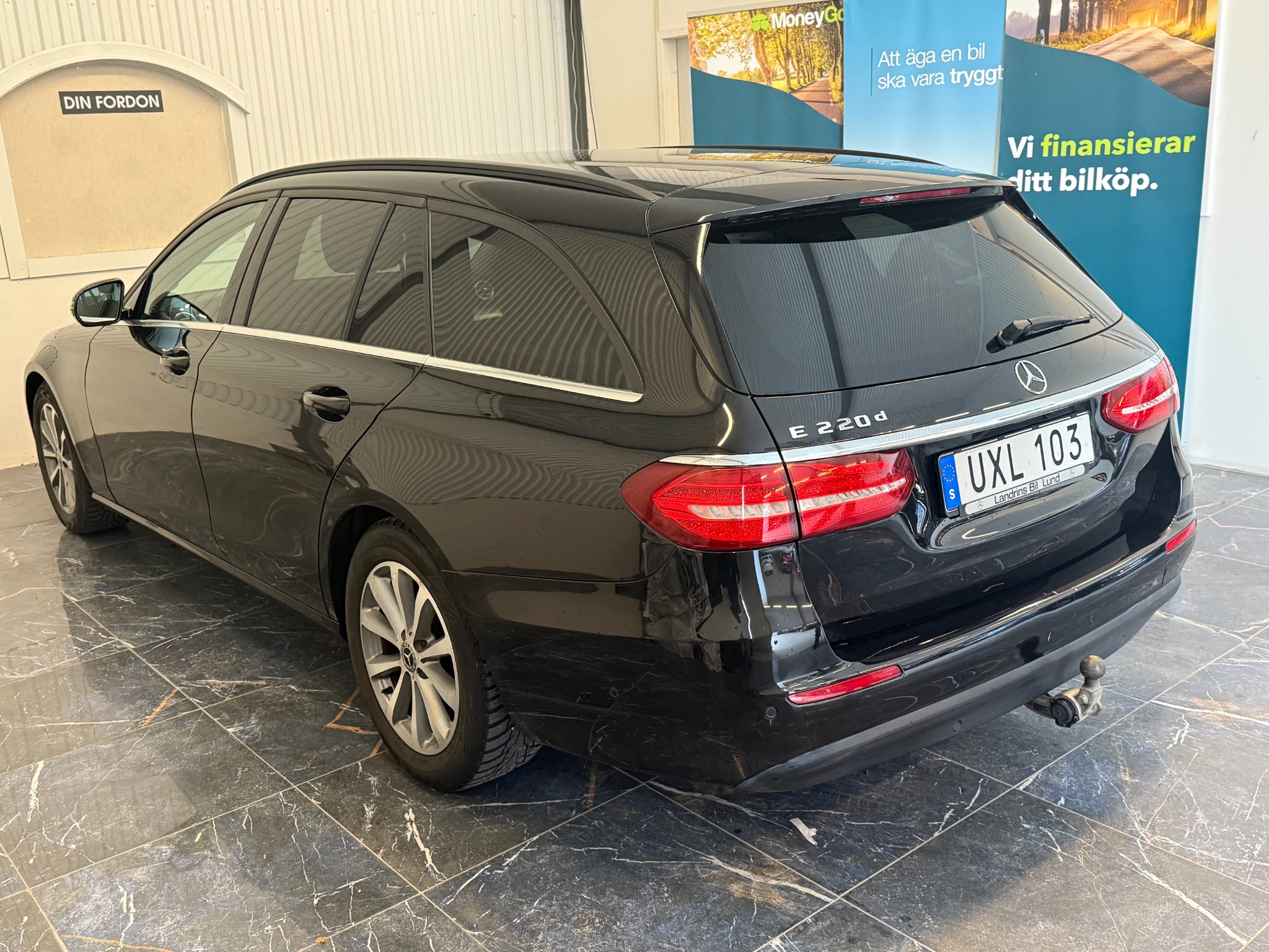 Mercedes-Benz E 2019, bild 4/39