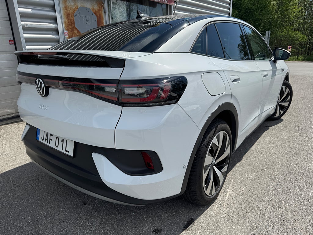 Volkswagen ID.5 Pro Performance .AUT, 1ägare, 52 mil, keyless, Se allt.