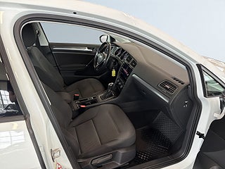 Volkswagen Golf 5-dörrar 1.0 TSI /A.d Fart/Carplay/Kamera/BT/Låg skatt! – bild 10