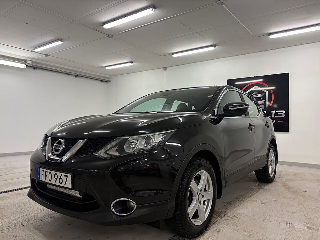 Nissan Qashqai 1.2 DIG-T 4,99% Ränta! *Backkamera,Drag,Navi