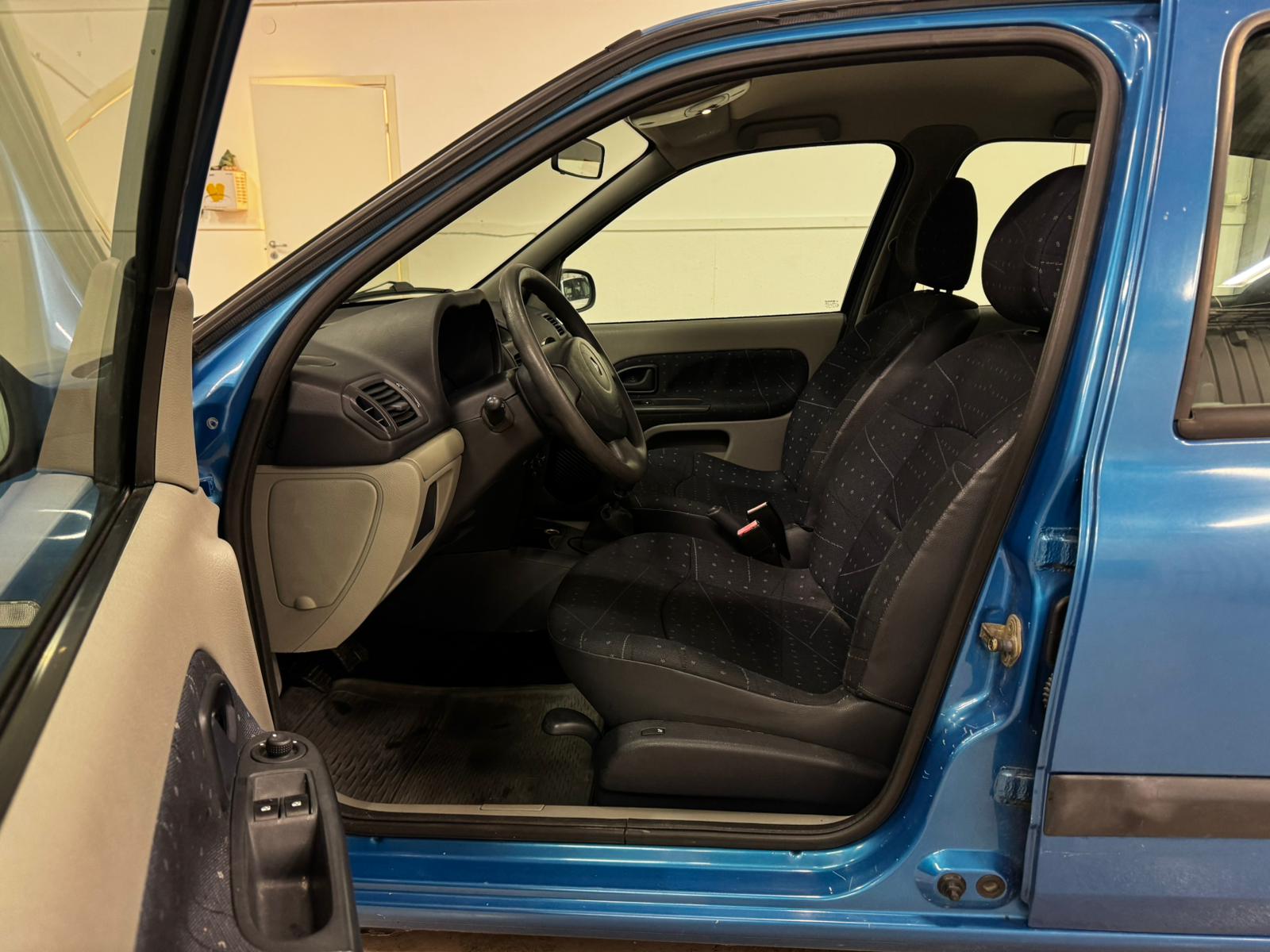 Renault Clio 2003, bild 5/52