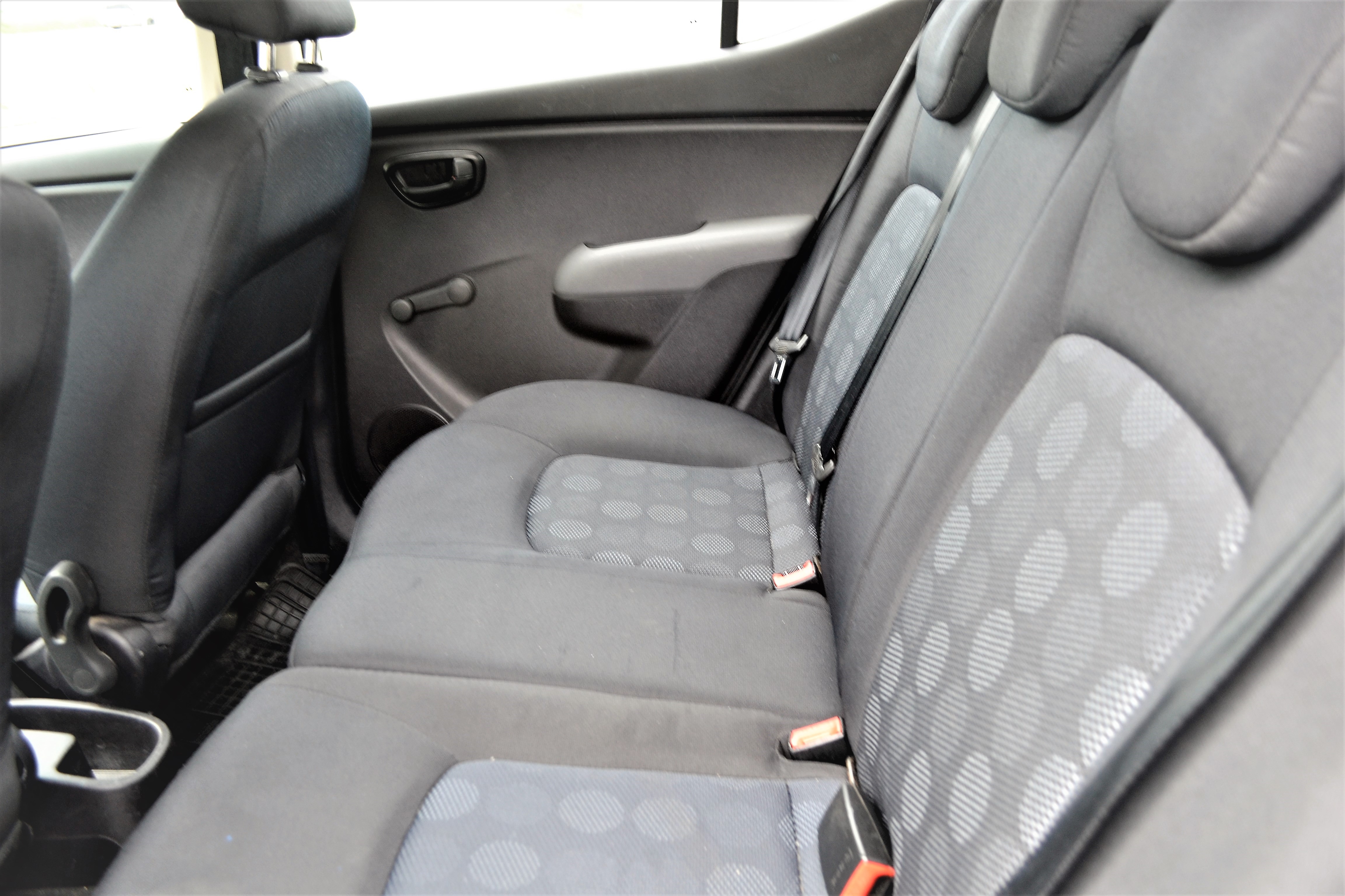 Hyundai i10 1.1 iRDE 67hk Nybesiktigad 2008, kuva 6/31