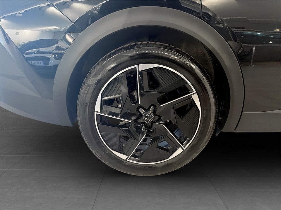 Bild på Peugeot 408 GT 1.2 PT 130hk Aut 360-KAMERA ALCANTARA