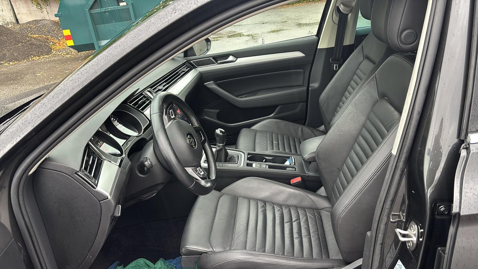 Volkswagen Passat 2019, bild 6/10