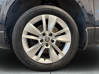 Skoda Karoq 1.0 TSI Drag Värmare Kamera S&V-däck Låg Skatt