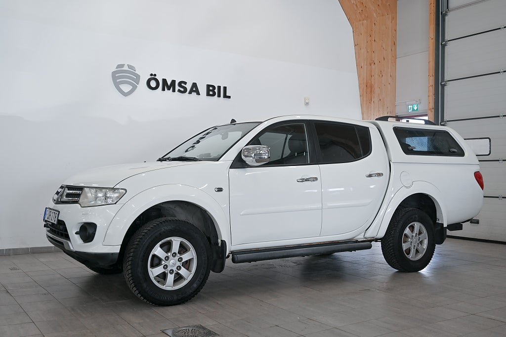 Mitsubishi L200 Dubbelhytt 2.5 4x4 Drag MOMS 178hk
