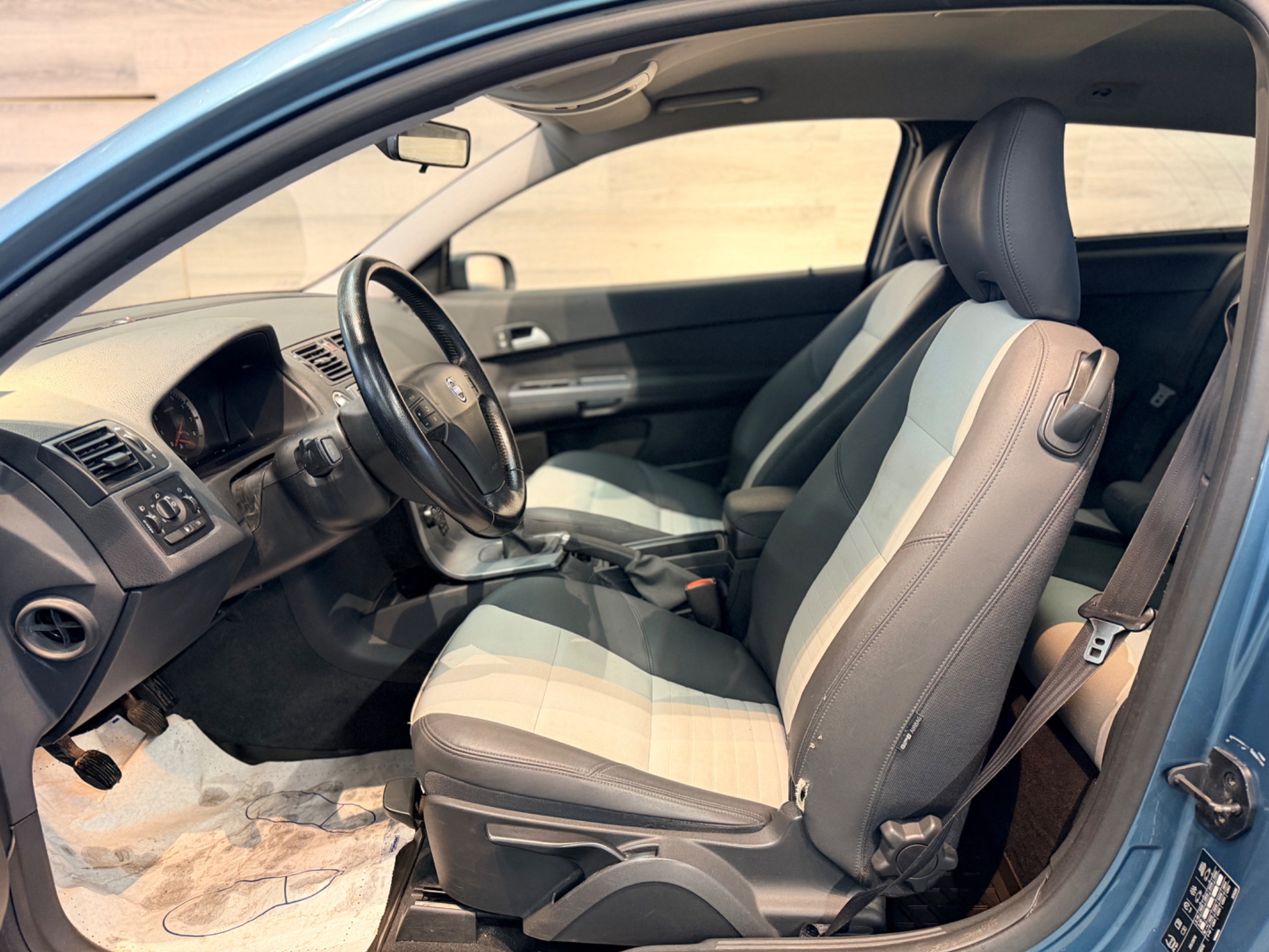 Volvo C30 2.0 Kinetic 2007, bild 7/44