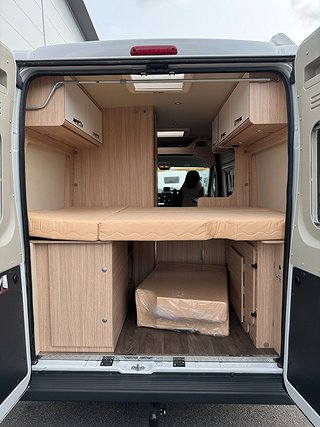 Husbil-halvintegrerad Pössl  ROADCAR 540 AUTOMAT 11 av 19