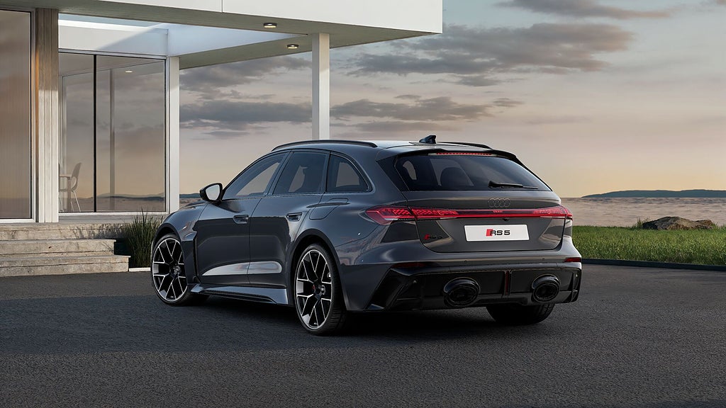 Audi RS5 Avant 2026 MOMS Sport-paket Tech Pro Pano B&O-3D MMI+