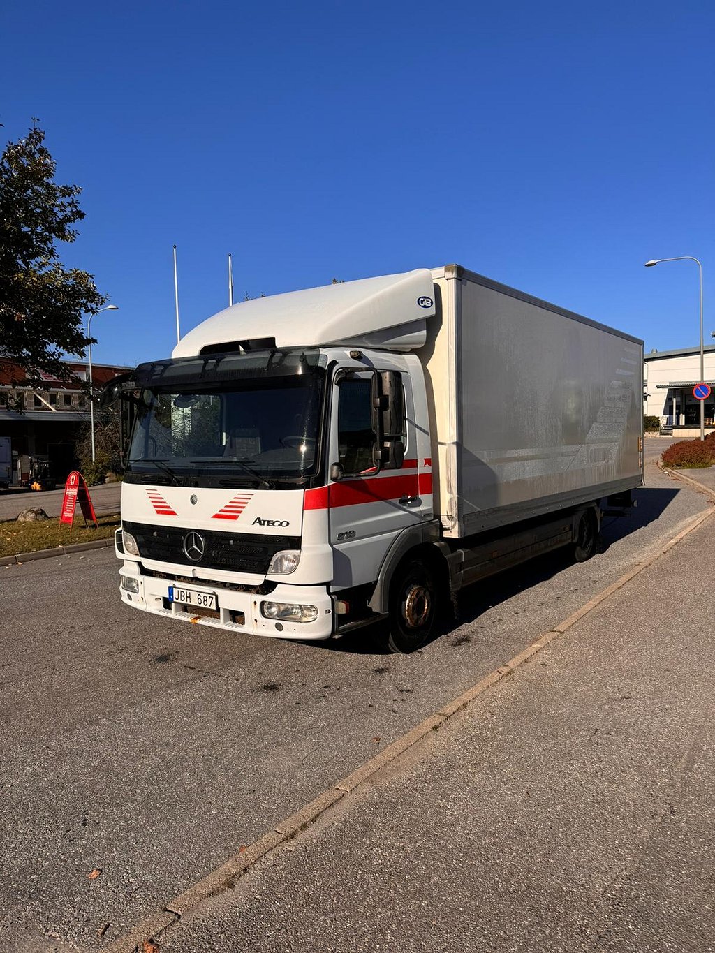 Mercedes-Benz Atego 918L 4x2 