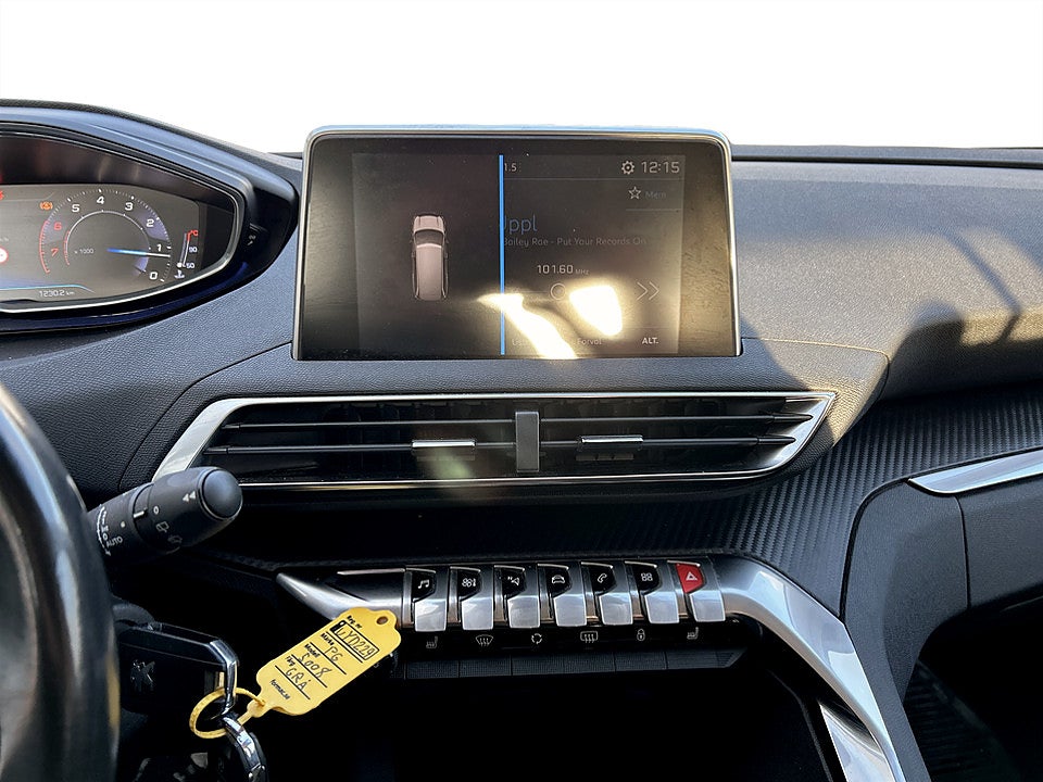 Bild på Peugeot 5008 Active 1.2 PT 130hk Aut - VÄRMARE, DRAG