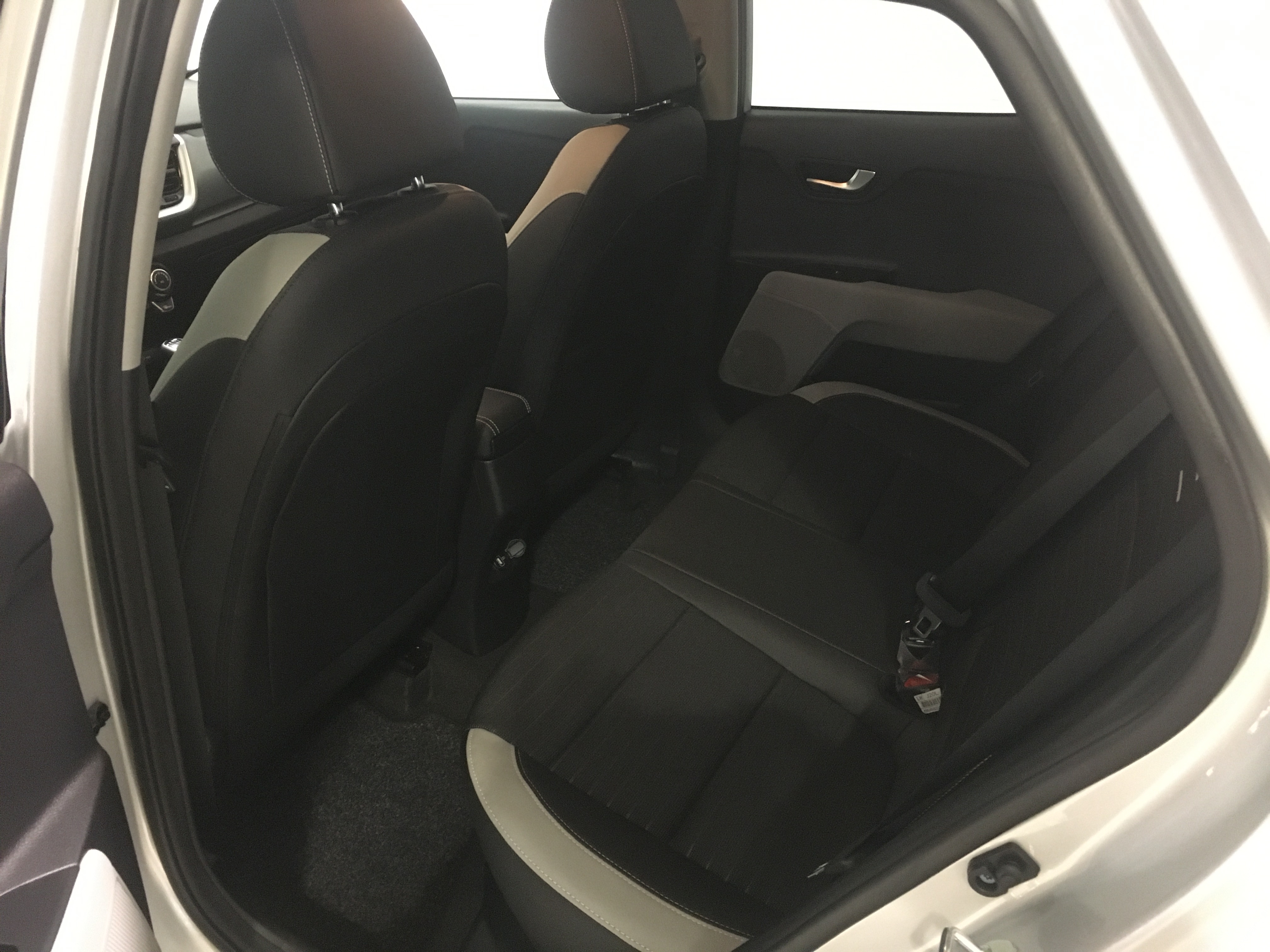 Kia Stonic 1.0 T-GDI 120 HK ADVANCE PLUS 2020, bild 6/40