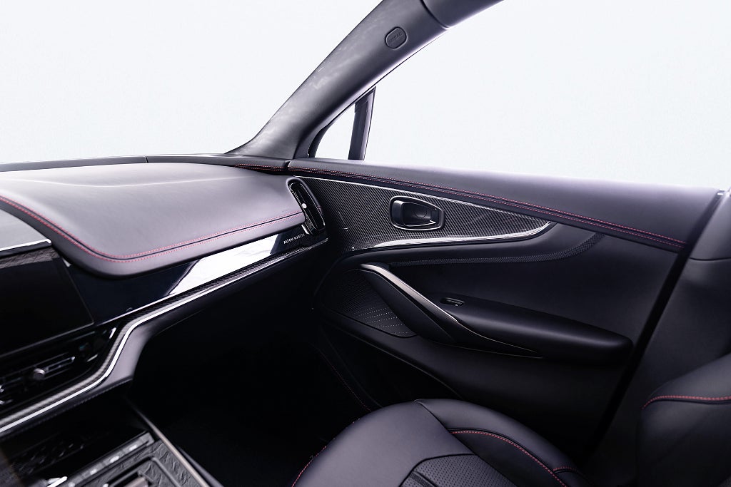 Gallery image 16 of 17