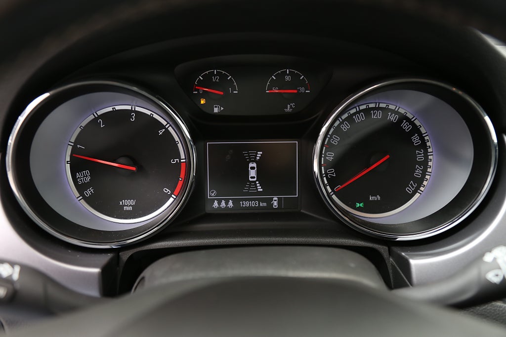 Opel Astra 1,6 CDTI ecoFLEX Enjoy Motorvärmare 2016