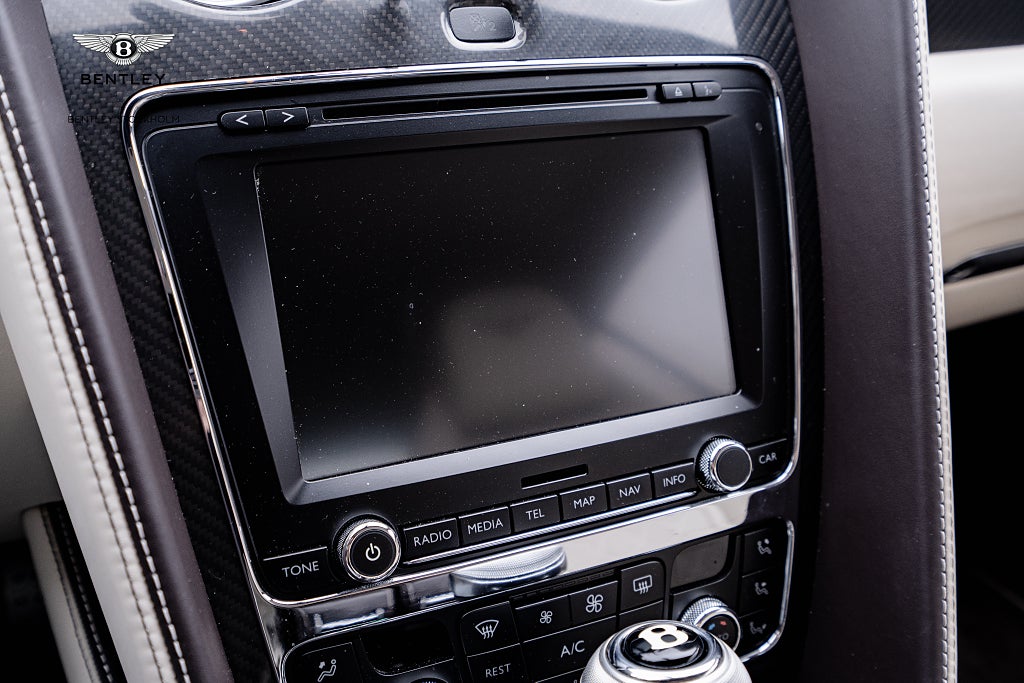 Gallery image 18 of 27