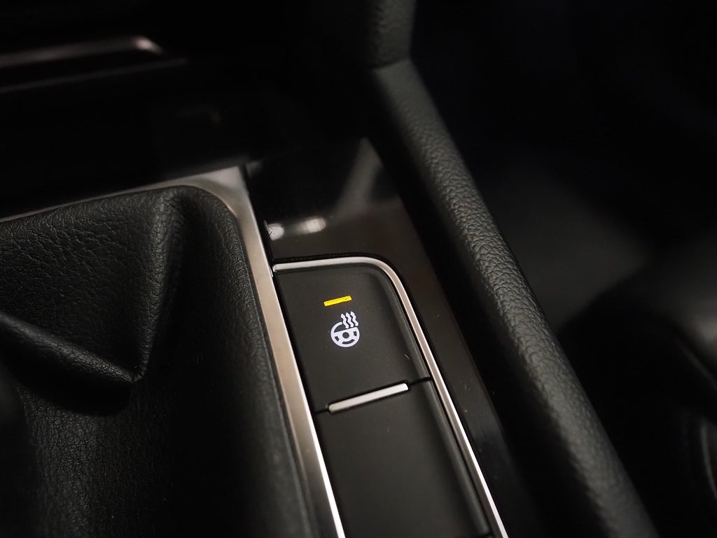 Volkswagen Passat SC TDI 190hk R-Line |Drag|D-värm|Kamera|Cockpit| 2018