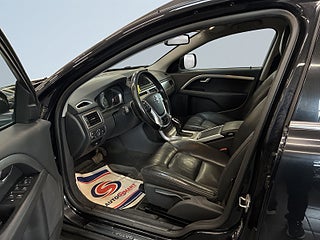 Volvo XC70 D4 Momentum S&V-hjul/Psens/BT/FartH/Skinn/Dvärm/Drag – bild 7