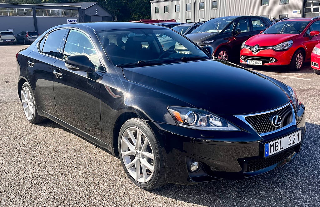 Lexus IS 250 2.5 V6 Euro 5