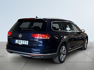 Volkswagen Passat Alltrack 2.0 TDI BMT 4M Drag Värmare Kamera Psens Fullservad S&V